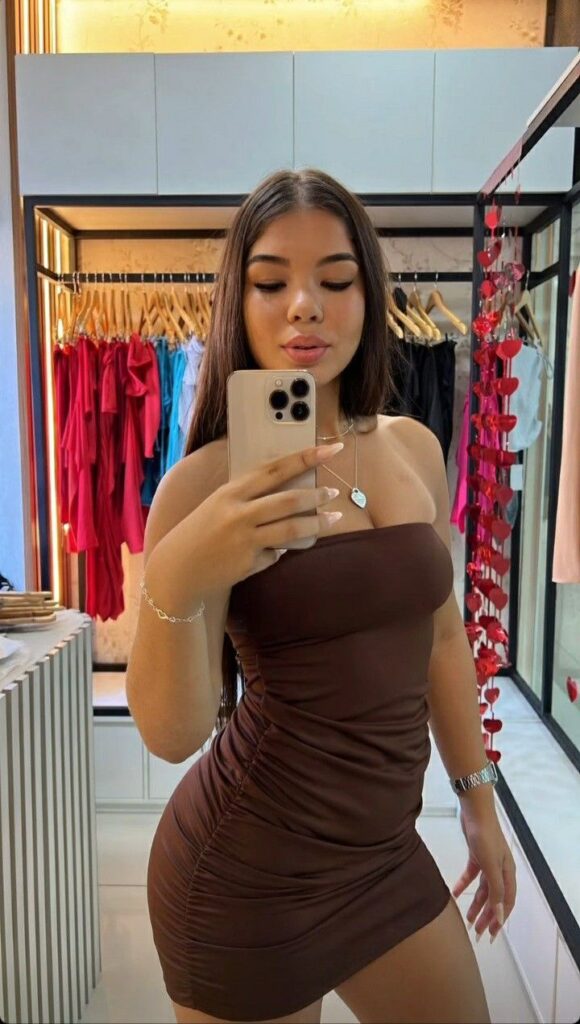 Basaksehir Escort Meral Genc Zuleyha Gibi Anal Seven Escort