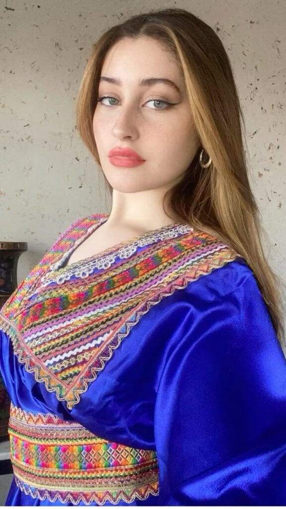 Gungoren Escort Hazal Deneyimli ve Fulya Gibi Acan Guzellikle Tatmin Dolu Bulusmalar 1