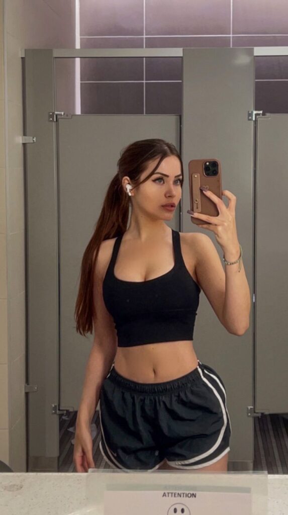 Sofular Escort bölgesinde sakin bir sokak manzarası